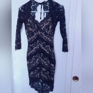 Bebe lace dress